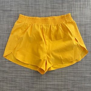 Girlfriend collective shorts